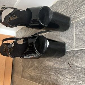 Pleasers Black Sandals